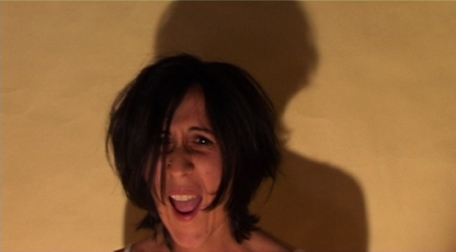 La Ragazza nella Scatola